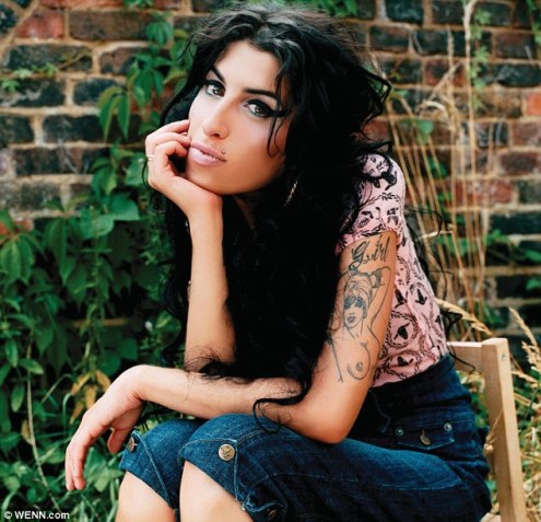 Amy Winehouse, Sao ca nhạc, Chuyện của sao, Sao đột tử