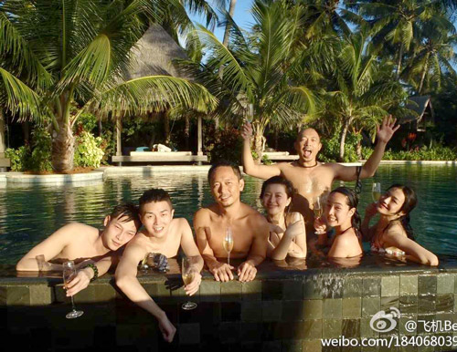 Thư Kỳ, Sao pose hình, Sao Hoa ngữ, Chuyện của sao