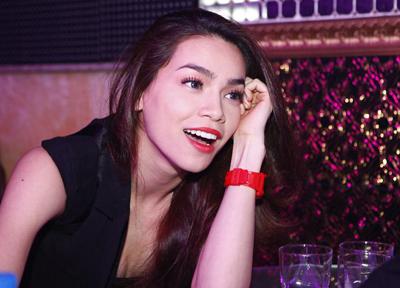 Hồ Ngọc Hà, Đồ da, Thời trang sao Việt, Đồng hồ G-Shock, Thời trang 
