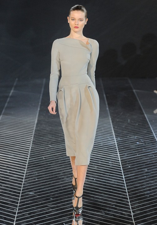 Roland Mouret, Bộ sưu tập thời trang, Váy voan, Phong cách, Thời trang