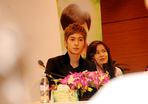 Kim Hyun Joong, Mỹ nam Hàn, Vườn sao băng, Kbiz