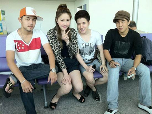 Sao Việt, Chuyện của sao, Style của sao, Ngọc Hân, Thanh Hằng, Minh Hằng, Hoàng Thùy Linh, Hồ Ngọc Hà
