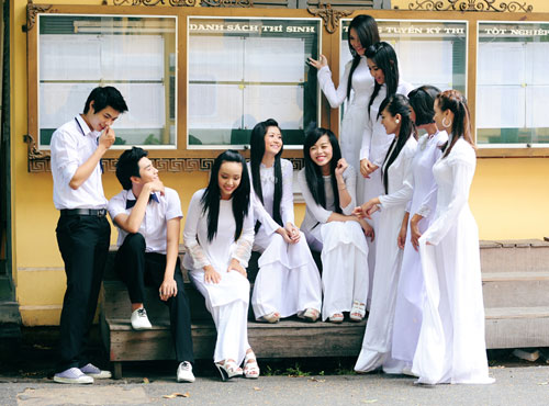 Bảo Trân, Áo dài trắng, Áo dài, Thời trang teen, Thời trang
