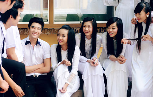 Bảo Trân, Áo dài trắng, Áo dài, Thời trang teen, Thời trang