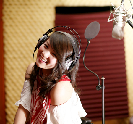 Thủy Top, Sao Việt, Hotgirl, Chuyện của sao