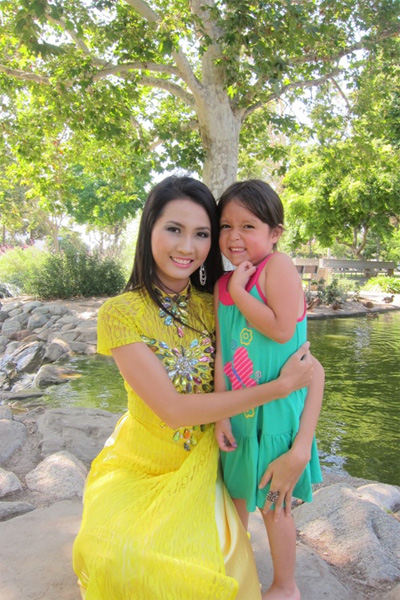 Phan Thị Mơ, Hoa hậu thế giới người Việt, Miss Asia USA, Áo dài Việt, Ảnh đẹp hoa hậu