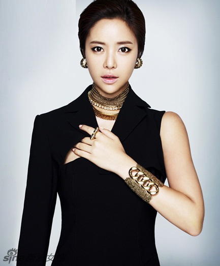 Hwang Jung Eum, Tạp chí In Style, Trang sức, Vòng cổ, Vòng tay, Trang sức
