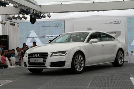 Ngô Phương Lan, Siêu xe, Audi A7 Sportback, Chuyện của sao
