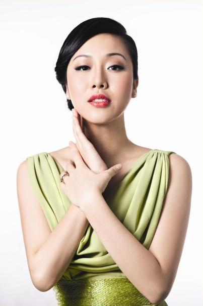 Ngô Phương Lan, Hoa hậu Việt Nam, Hoa hậu thế giới người Việt, Chuyện của sao