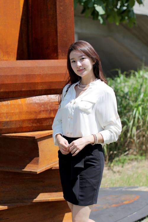 Váy công sở, Chân váy, Chân váy bút chì, Sơ mi nữ, Thời trang mùa thu, Thời trang công sở, Thời trang