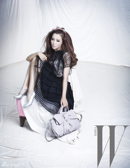 Kim Hee Sun, Kim Tae Hee, Trang sức, Túi xách, Bộ sưu tập túi, Túi công sở, Túi hàng hiệu, Phụ kiện