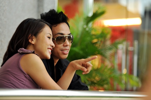 Nguyễn Hồng Thuận, Vpop, Nhạc sĩ chuyên nghiệp, Nhạc Việt, Những hạt nắng trong mưa