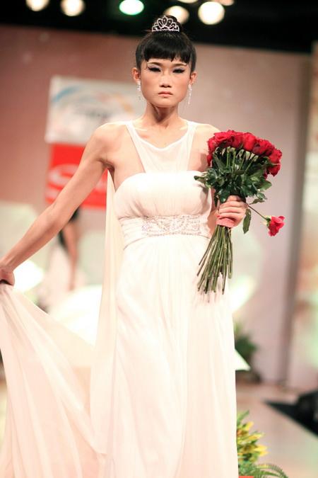 Thời trang cưới 2011, Áo cưới Paradise, Áo cưới, Trang Nhung, Ngọc Quyên