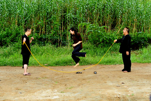 Phương Thanh, Hiếu Hiền, Video clip Con ốc bươu, Tiến Đạt, Album Mèo hoang