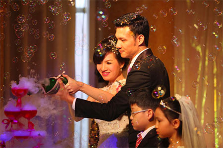 Showbiz Việt, Hiệp Gà, Đan Lê, Khải Anh, Công Vinh