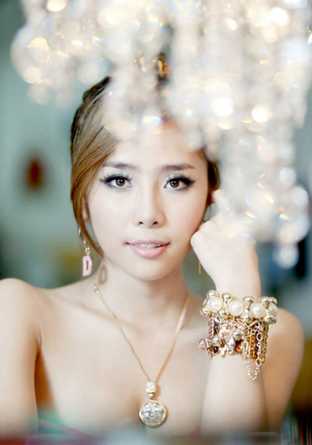 Vpop,Music,Hoàng Thùy Linh,Quỳnh Nga,Tâm Tít,Bảo Thy