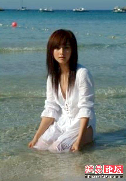 Ảnh thời trang 'siêu xấu' của Phạm Băng Băng