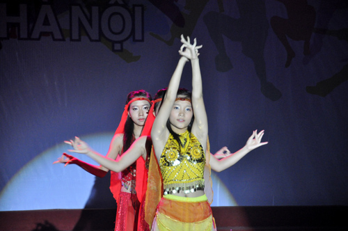 Các cặp song sinh hot trong giới trẻ Hà thành