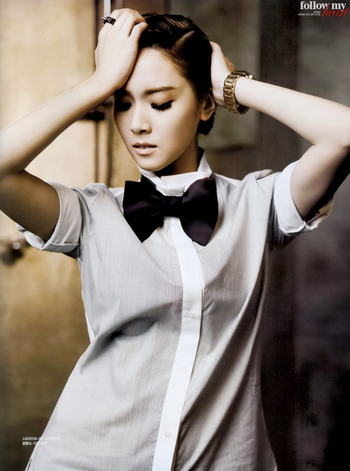 Jessica (SNSD) rơi lệ trên CéCi