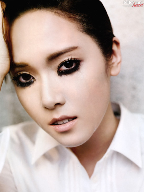 Jessica (SNSD) rơi lệ trên CéCi