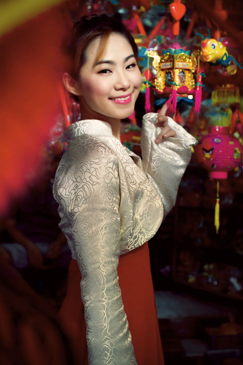 Thời trang trung thu, Lương Bích Hữu, Phố đèn lồng, Áo dài, Thời trang sao, Thời trang