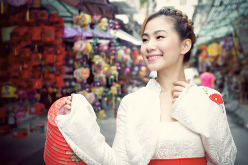 Thời trang trung thu, Lương Bích Hữu, Phố đèn lồng, Áo dài, Thời trang sao, Thời trang