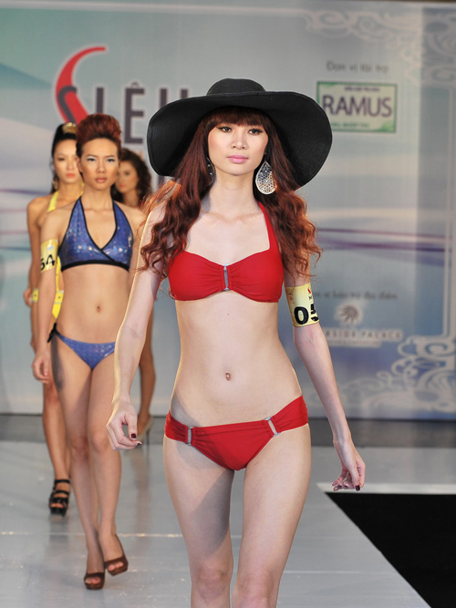 Siêu mẫu 2011, Siêu mẫu Việt Nam 2011, Cuộc thi siêu mẫu, Siêu mẫu, Bikini