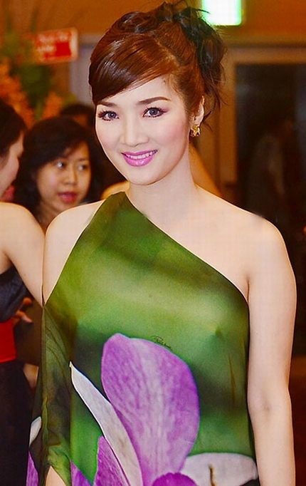 vòng một,sexy,không nội y,Mai Khôi,Tila Nguyễn,người đẹp