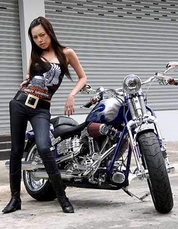 Mẫu việt,siêu xe,moto,xế khủng,tạo dáng,người mẫu,siêu mẫu,angela phương trinh,trương hằng