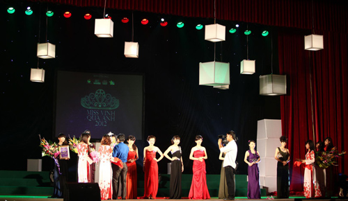 Miss Vinh qua ảnh,miss vinh,Trần Hà Uyên
