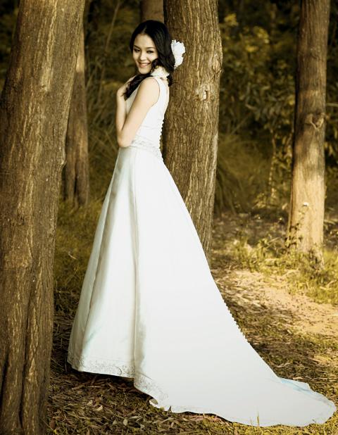 Á hậu hoàng anh,á hậu việt nam 2012