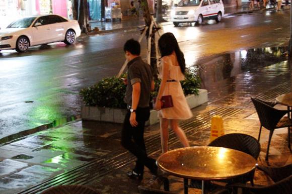 Ngọc Trinh,Vũ khắc tiệp,siêu mẫu văn kiên