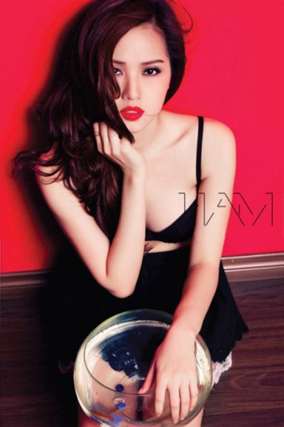 Tâm tít,Hot girl