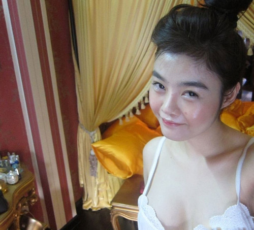 Julia Hồ,Hoa hậu người Việt hoàn cầu,julia hồ bơm mặt