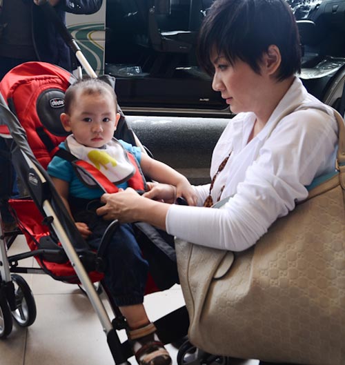 Bằng Kiều,Trizzie Phương Trinh,con trai bằng kiều,Kenzi Bằng Chương
