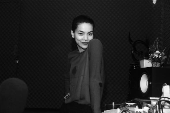 wanbi tuấn anh,Hà Hồ,hoàng thùy linh,từ thiện,ngô kiến huy,đông nhi,ông cao thắng,noo phước thịnh,Hà Anh Tuấn,thu minh