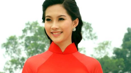 hoa hậu việt nam 2012,đặng thu thảo,học vấn của hoa hậu,lùm xùm học vấn của Thu Thảo,BÙNG SÔ