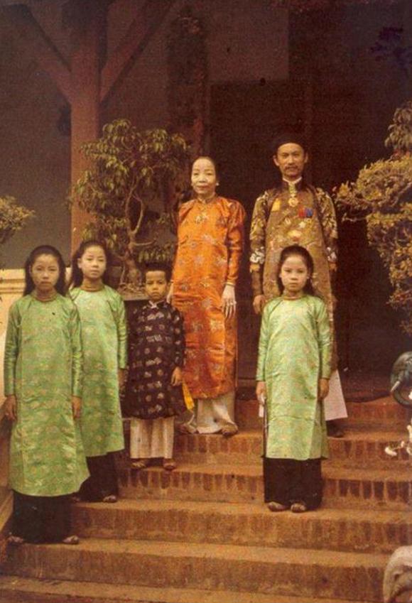 thiếu nữ việt,áo dài