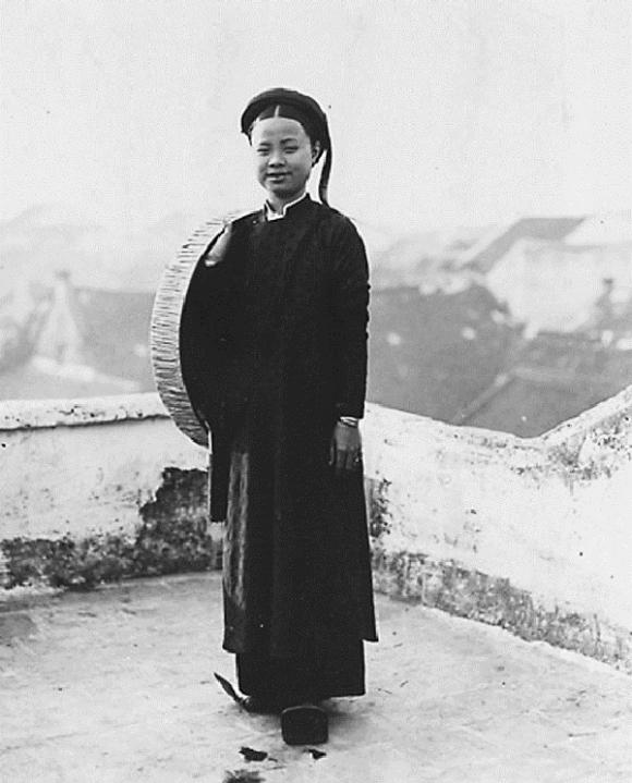 thiếu nữ việt,áo dài