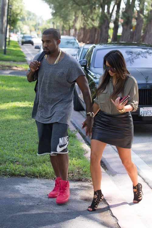 Kim Kardashian,kim siêu vòng ba,Kanye West