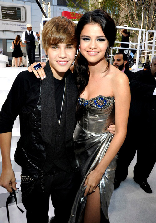 justin bieber,selena gomez