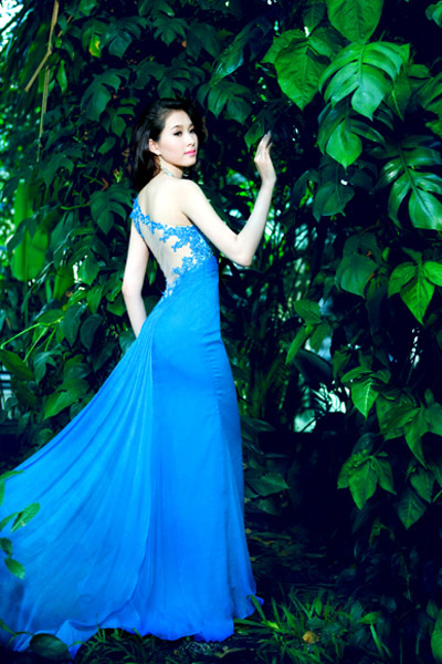 Thời trang,thời trang sao,vai trần,đặng thu thảo