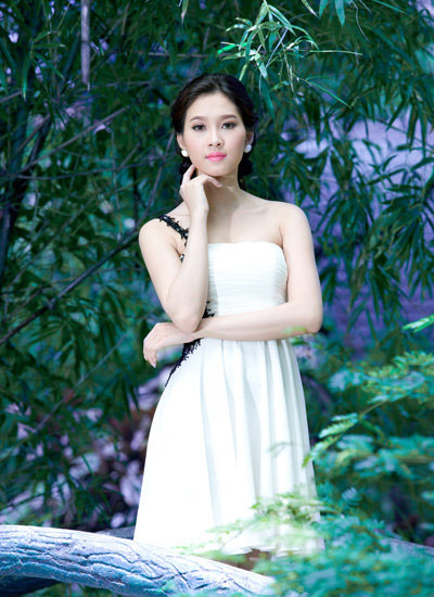 Thời trang,thời trang sao,vai trần,đặng thu thảo