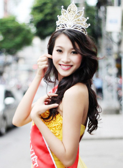Sao việt,mỹ nhân việt,thu thủy,mai thu huyền,thu minh