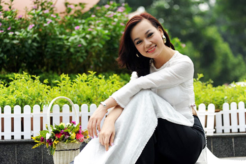 Sao việt,mỹ nhân việt,thu thủy,mai thu huyền,thu minh