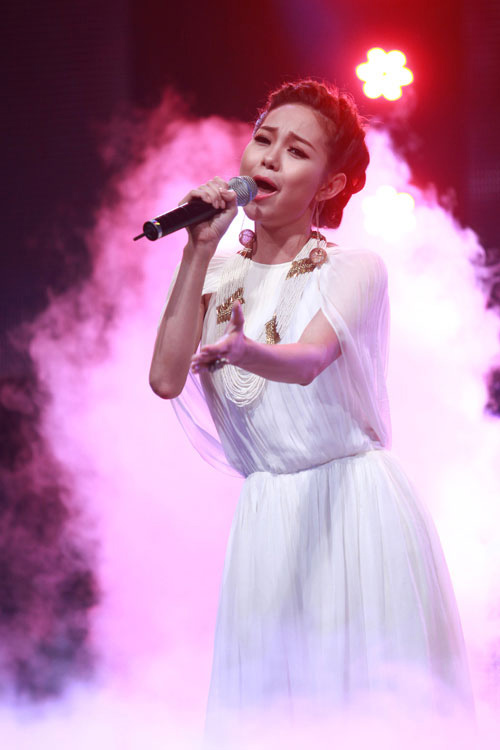 thảm họa âm nhạc,Minh Hằng,Angela Phương Trinh,Đông Nhi,Cường seven