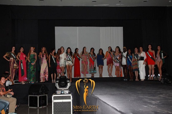 Á hậu hoàng anh,á hậu việt nam 2012,Hoa hậu Trái đất 2012,Miss Earth 2012
