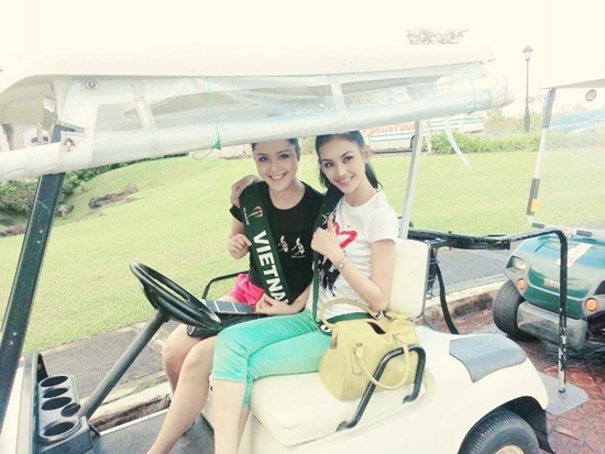 Á hậu hoàng anh,á hậu việt nam 2012,Hoa hậu Trái đất 2012,Miss Earth 2012