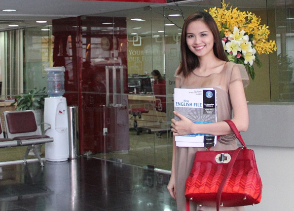 Diễm hương,hoa hậu hoàn vũ,Miss Universe,Miss Universe 2012,hoa hậu hoàn vũ 2012