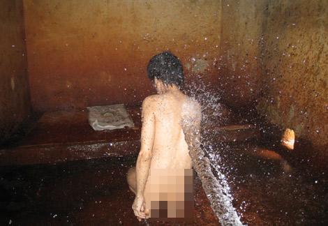 Mẹ chồng,con dâu,bạo hành gia đình